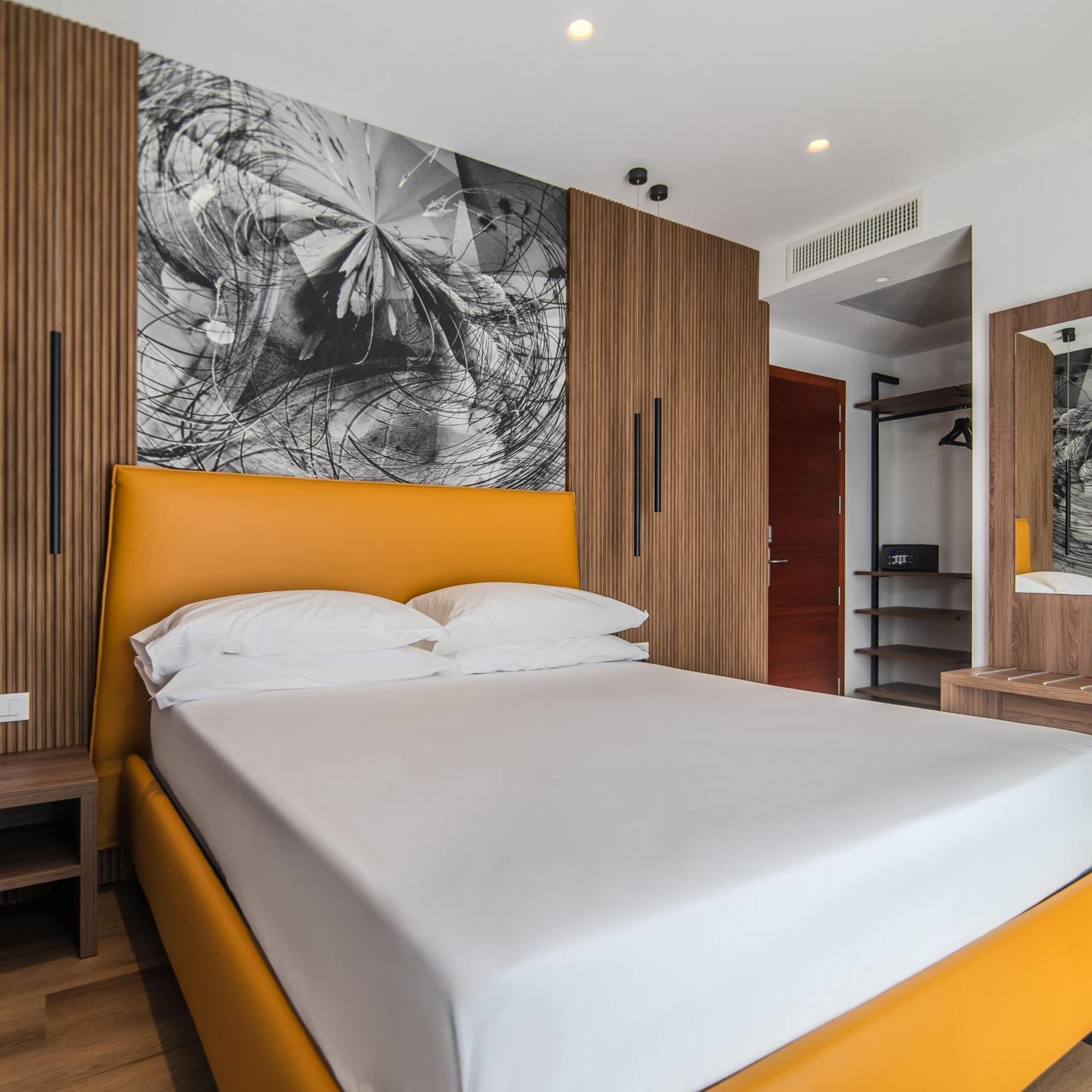Hotel Cesare Augustus Лидо-ди-Езоло Экстерьер фото