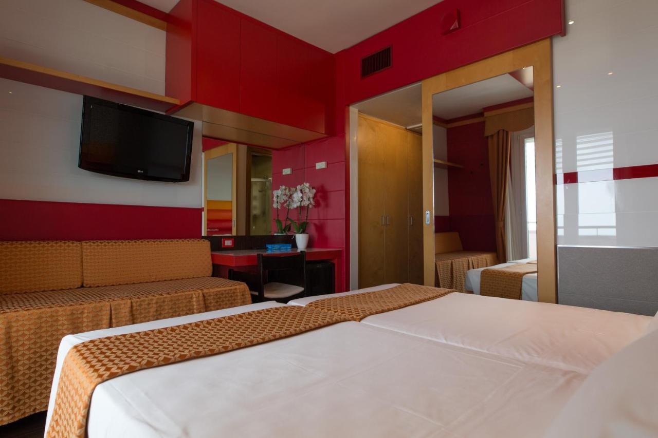 Hotel Cesare Augustus Лидо-ди-Езоло Экстерьер фото